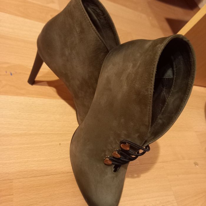 Botki  szpilki buty carinii 38  by maja sablewska khaki skórz