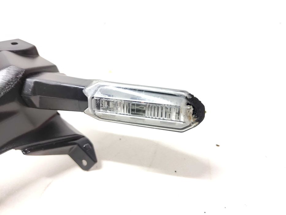KAWASAKI Z 650 Z 650 Czasza Nosek Kierunkowskaz Przedni Przód