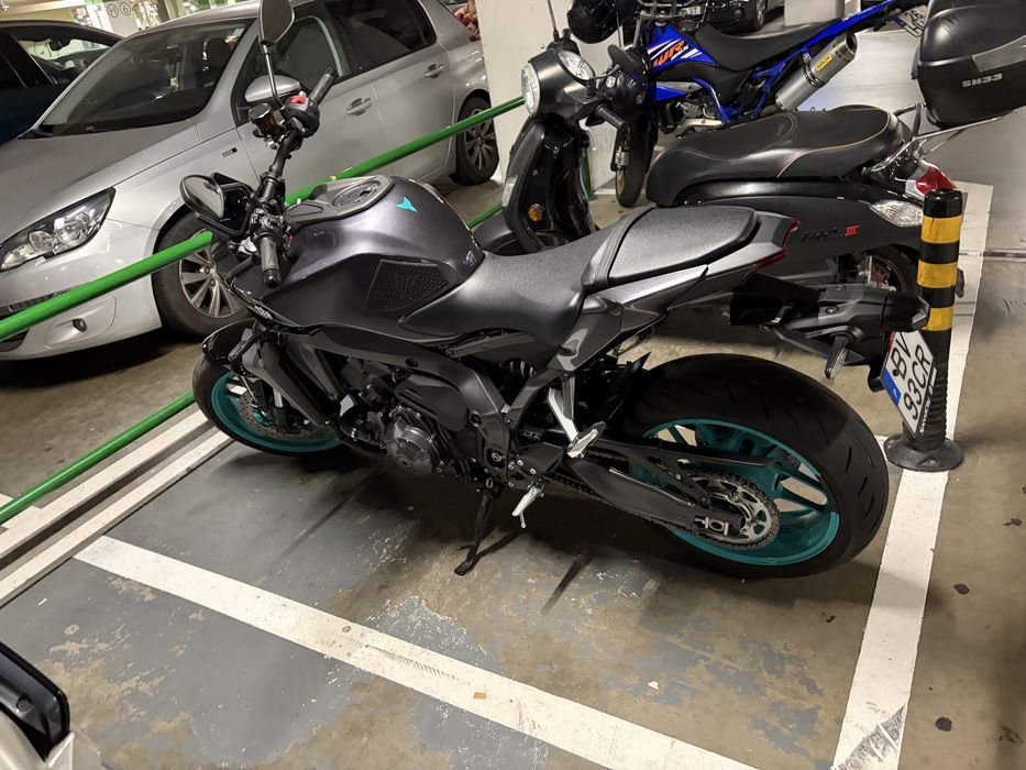 Yamaha MT-09 Y-AMT 2025