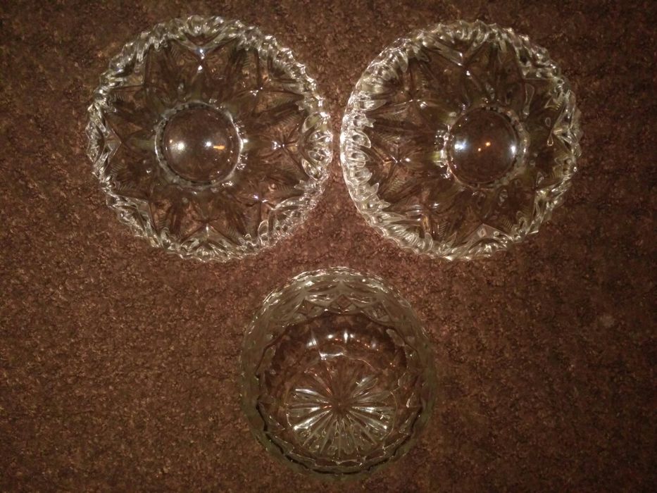 Продам хрустальні салатниці