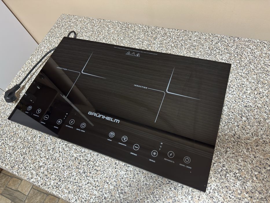 Індукційна плита Grunhelm GI-2021