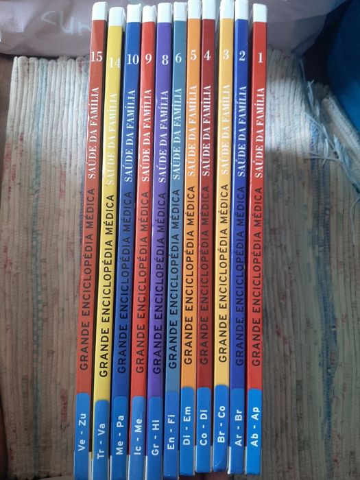 Livros Grande enciclopédia médica Saúde da familia