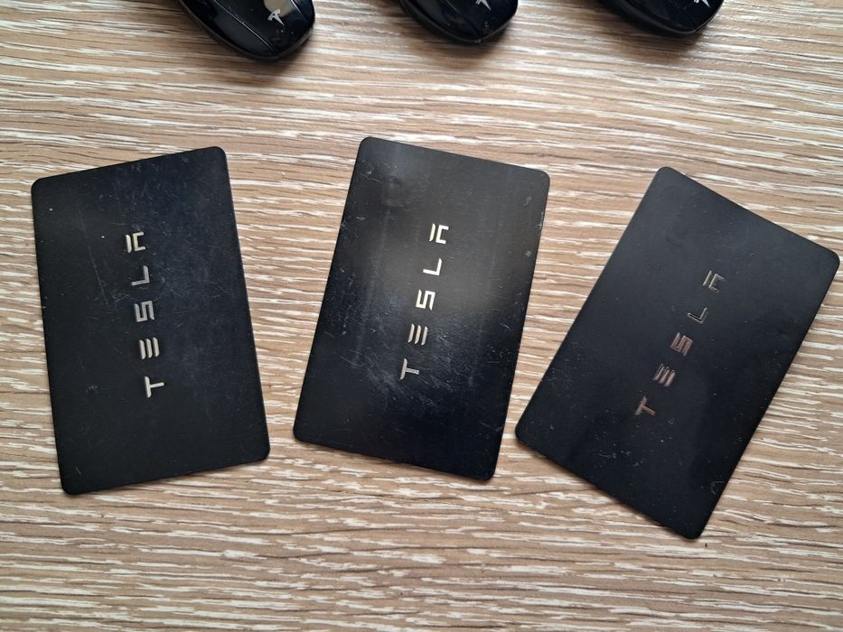 Оригінальний ключ-машинка, карта ключ Tesla з USA