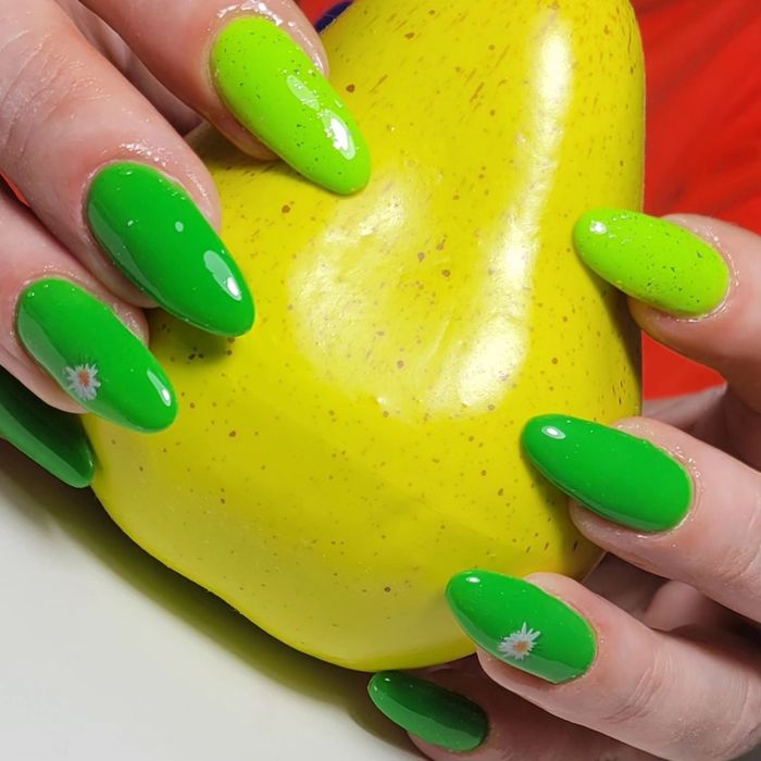 Маникюр 450грн ЖМ Радужный Таирова Одесса