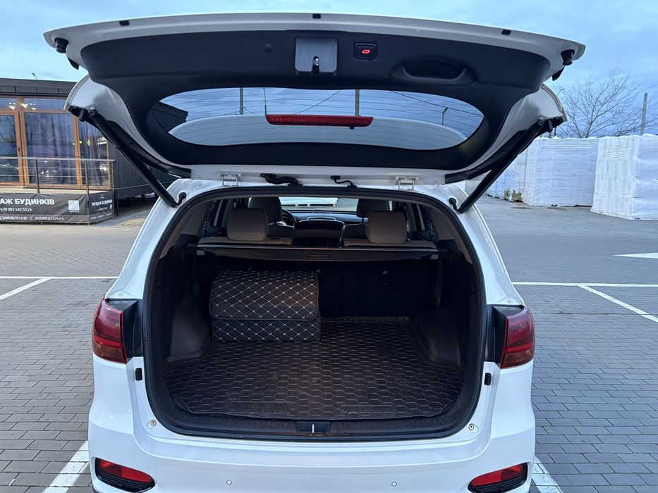Kia Sorento 2018 VIN KNAPH81BDJ5447839 фото оголошення 8 з 18