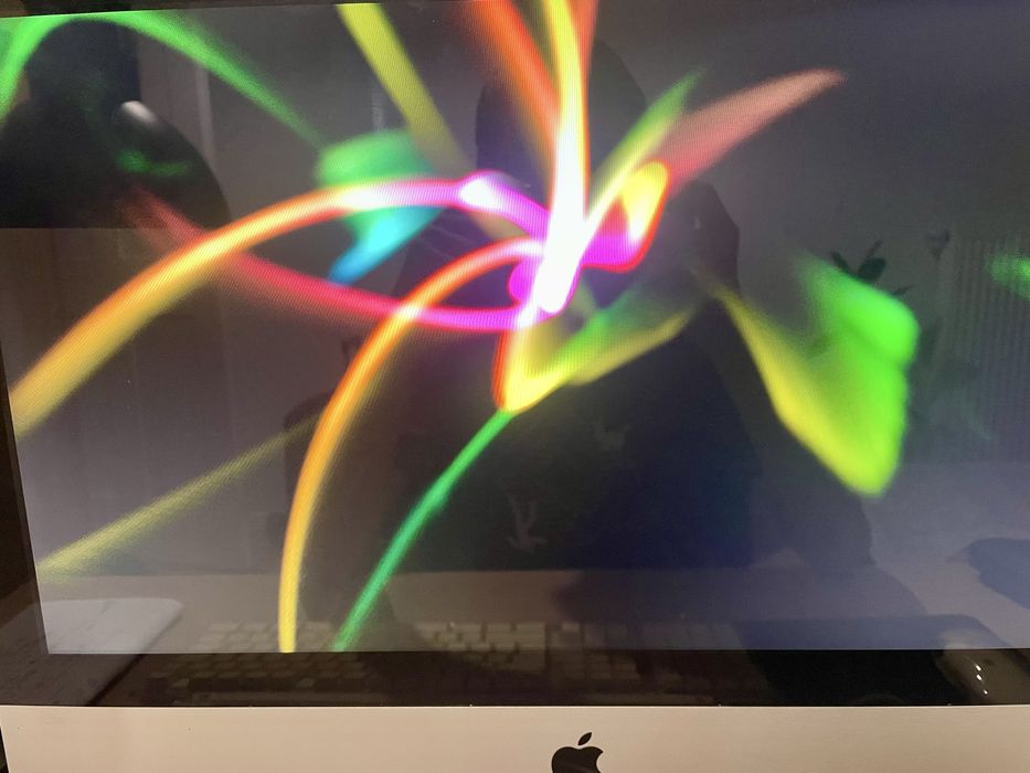 Apple iMac 2010 - Core i3 3,06 GHz, 6GB/128GB - stan dobry