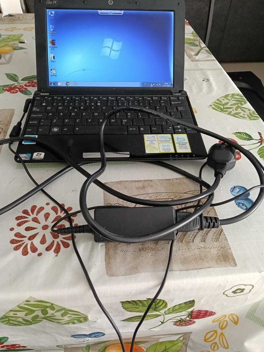 Asus Eee PC 1005HA (Seashell)