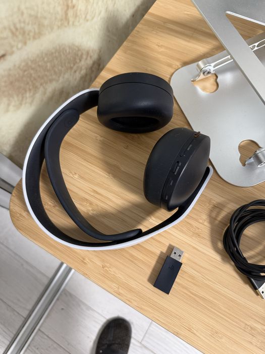 PlayStation 5 Pulse 3D Wireless Headset White