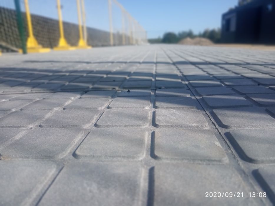 Полімерпіщана тротуарна плитка та черепиця