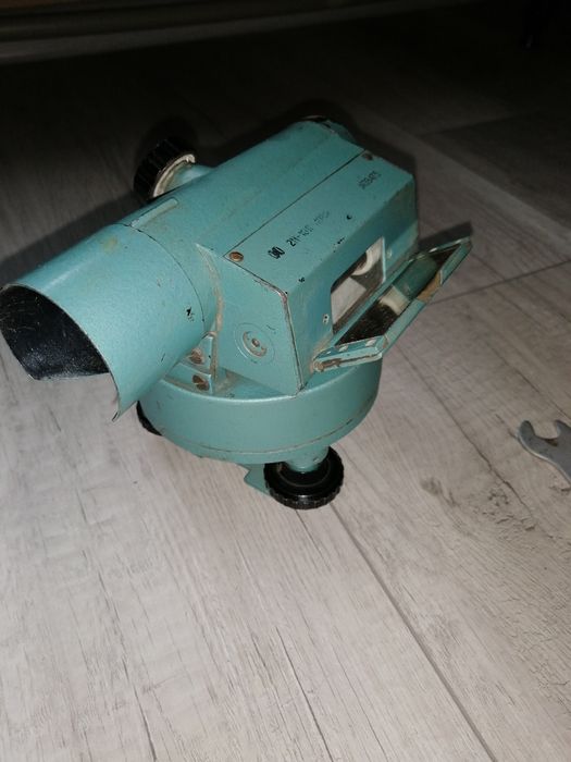 Нивелир 2Н-10Л 1981 г