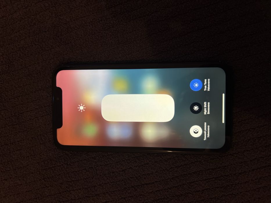 Продам iphone xr 128gb