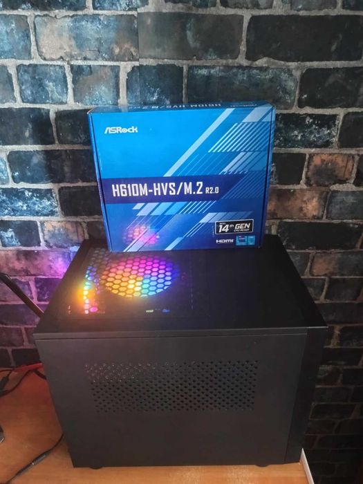 Komputer do Gier i Nauki RX6600 + I3 12100F + 16Gb Ram + 700GB SSD