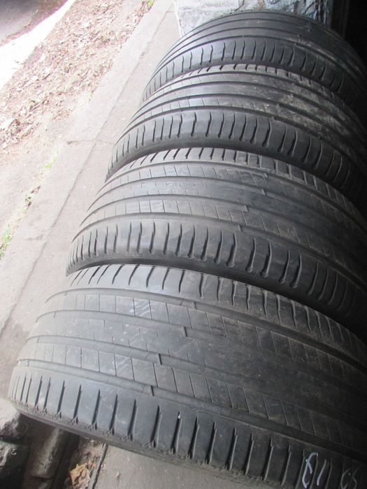 235/50/19 комплект літніх шин Michelin