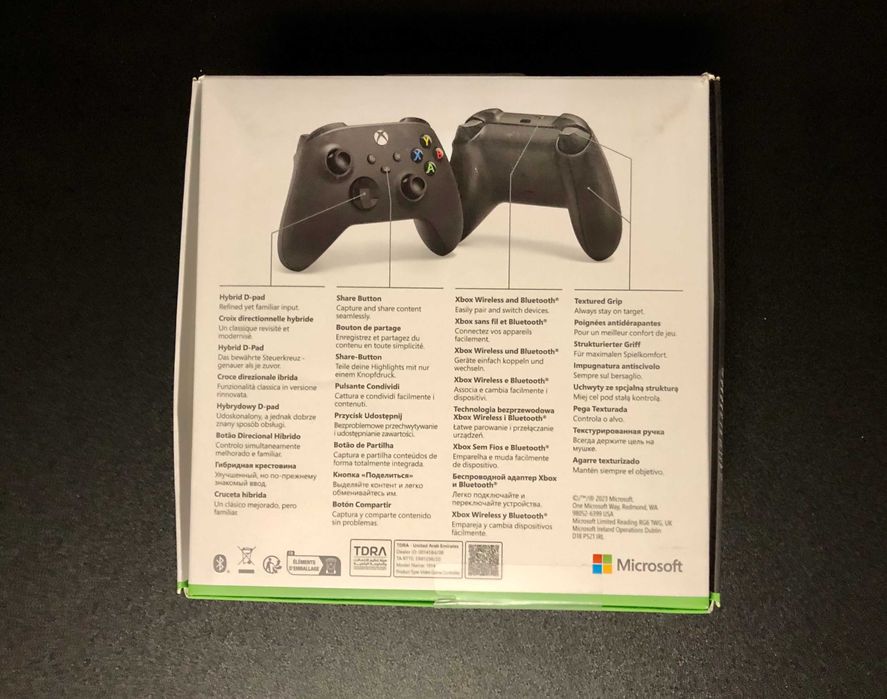 Comando Microsoft Xbox Sem Fios Carbon Black (Novo e Selado)