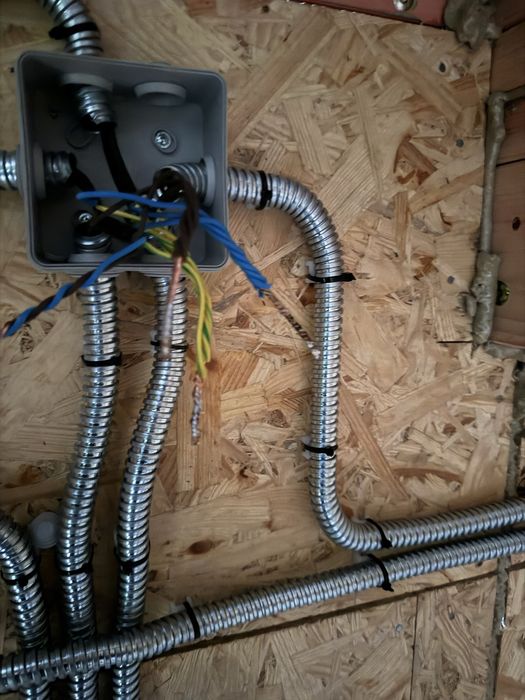 Електрики, реалізовуємо дизайн проекти, заміна проводки