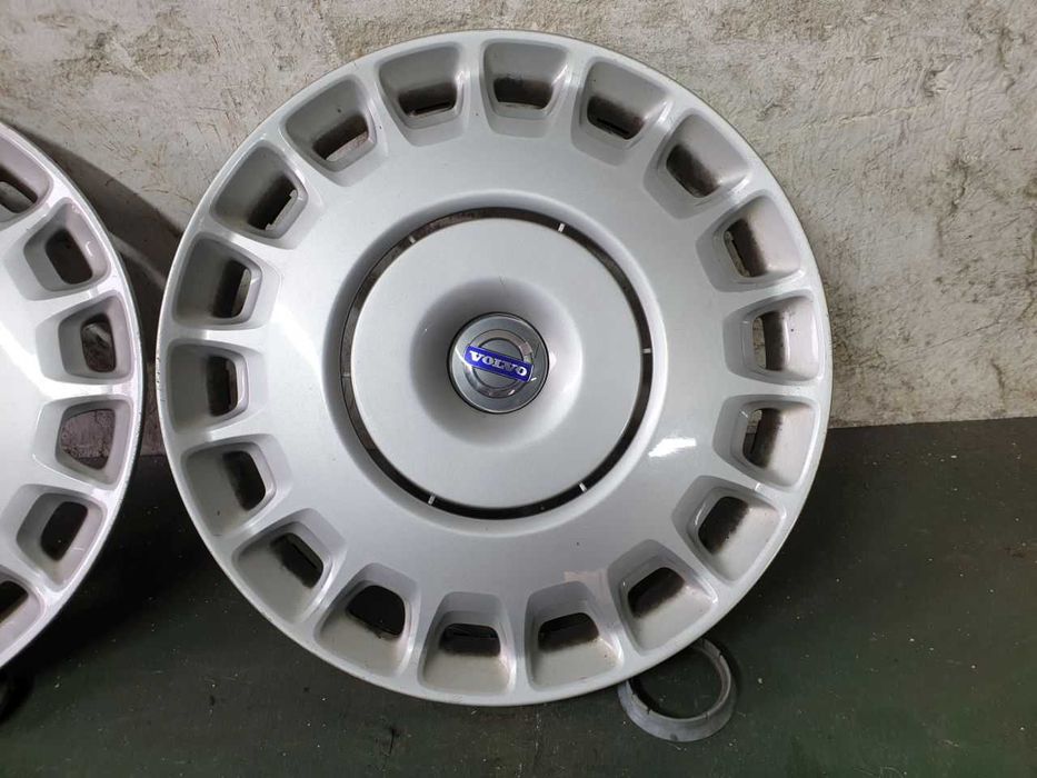 Kołpaki oryginalne Volvo R15