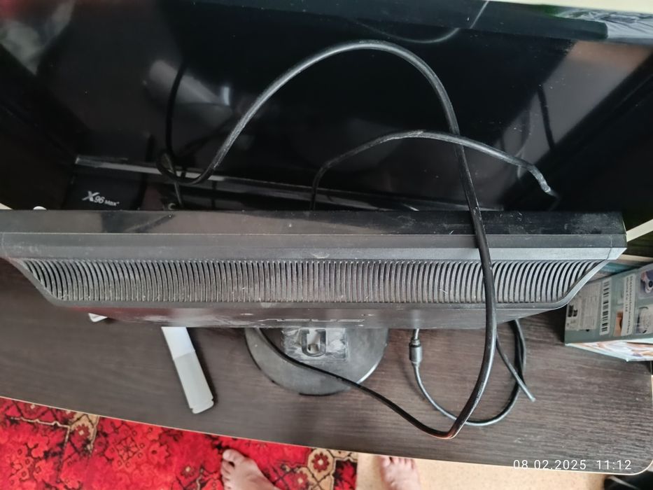 Монітор Asus 20 дюймів