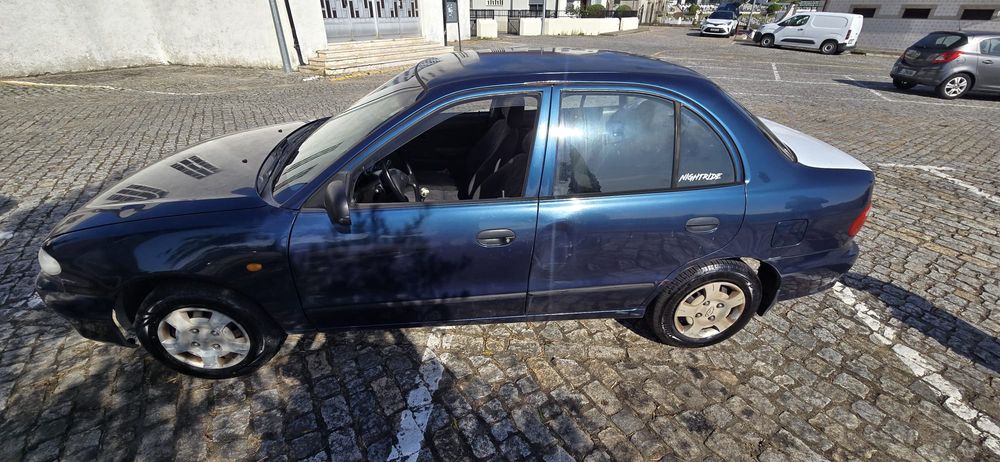 Carro Hyundai Accent