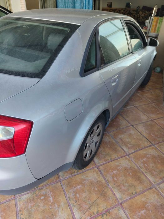 Vendo Audi A4 Sedan
