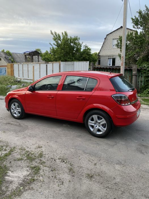 Опель Астра 1.6 газ 2012 рік