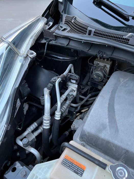 Продам Nissan Leaf 2013