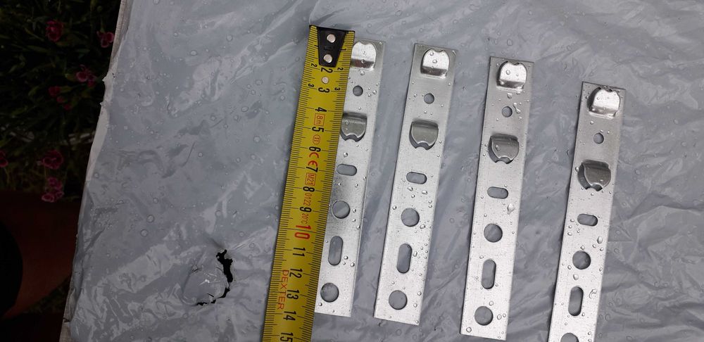 Kotwy do okien PCV montażowe