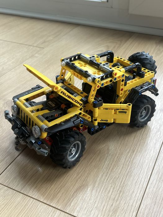 LEGO Technic 42122 Jeep Wrangler