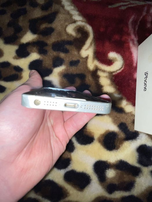 Корпус від Iphone SE (2016)