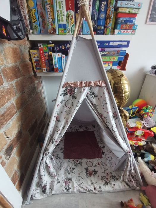 Tipi namiot z odbiorem osobistym