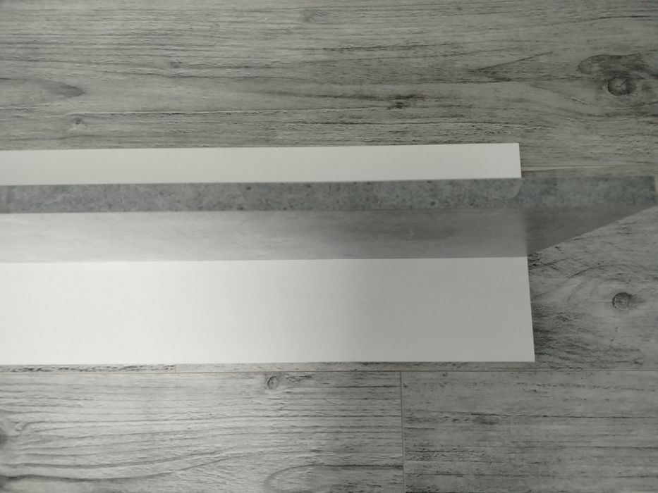 Półka ścienna biały -beton 120 cm