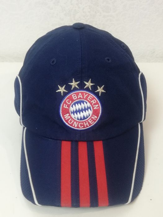 Czapka z daszkiem Adidas BAYERN Monachium