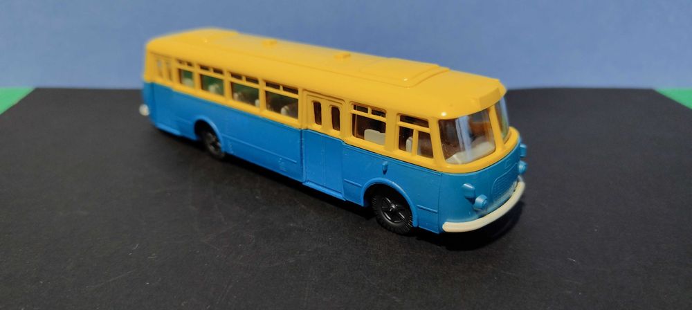 Zabawka PRL Autobus miejski JELCZ MEX 272 ruch 1:72