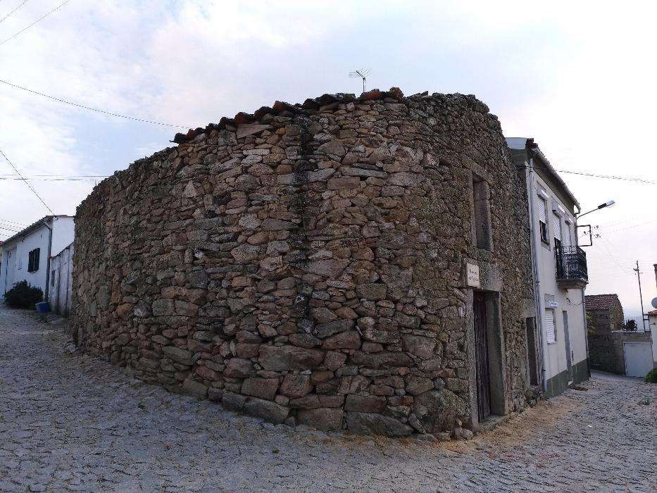 Moradia térrea para reabilitar