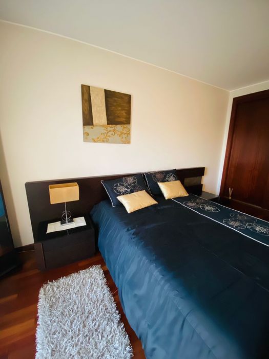 Conjunto de quarto madeira carvalho (inclui colchão 160x200)