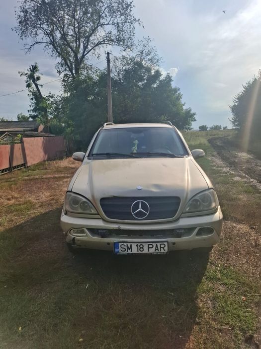 Mercedes-Benz ml270