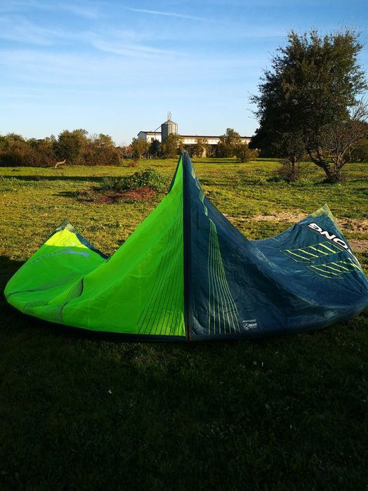 Kite Gong Strutless 11mt - LightWind / Foil