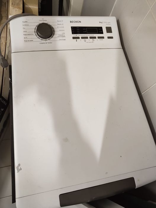 Máquina de Lavar Becken 8kg 1300rpm Carga Superior