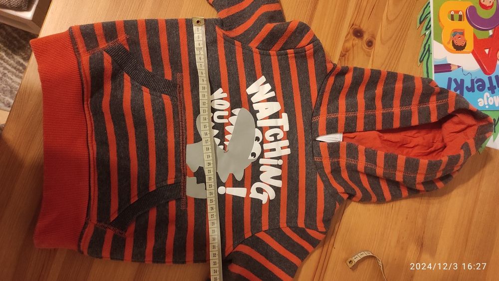 Bluza z kapturem r.98