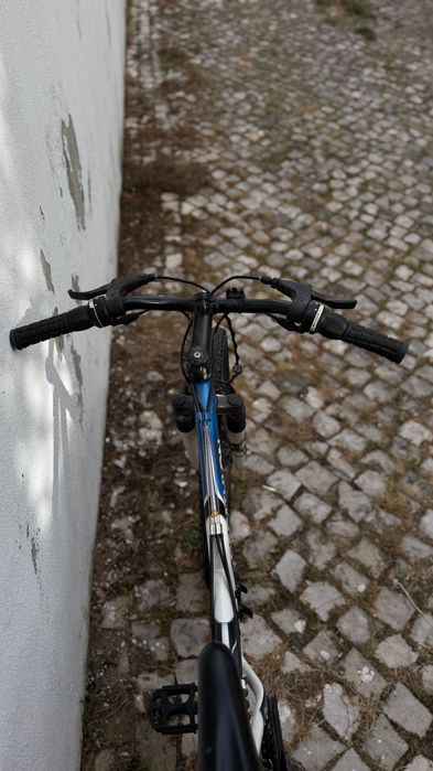 Bicicleta BTT Dechatlon