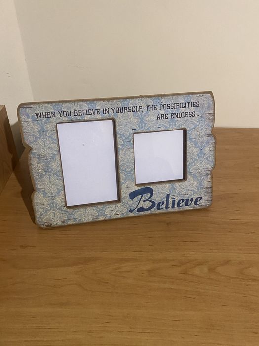 Placas e molduras motivacionais