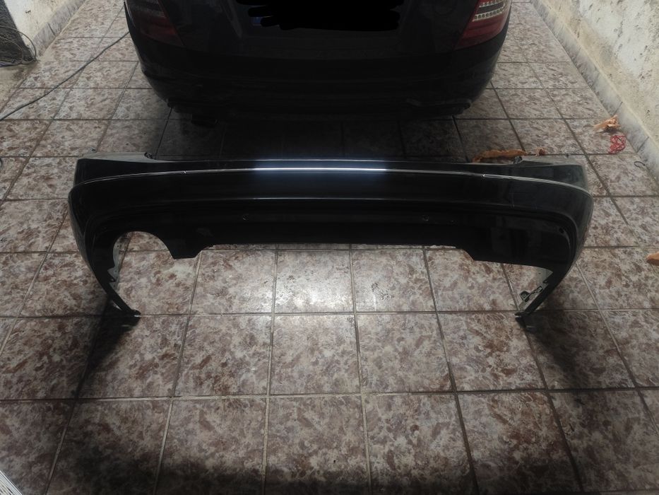 Para-choques Mercedes w 204 carrinha