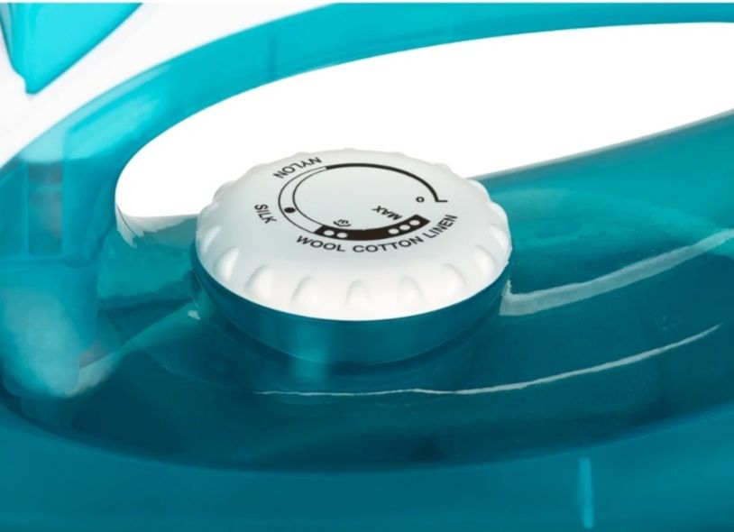 Ferro engomar a Vapor KUNFT KSI450 (Jato vapor: 70 g/min - Base: Teflo