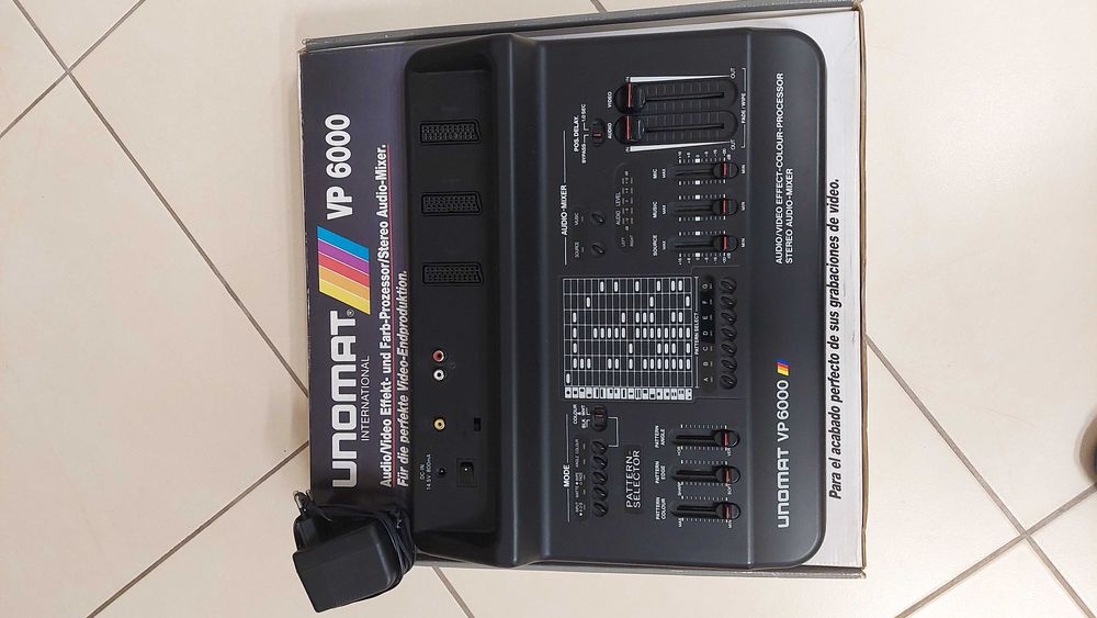 mikser Unomat VP 6000 + generator tytułów Unomat VTG 4000