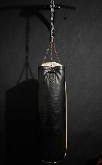 Saco boxe Kohler, sem suporte de teto.
