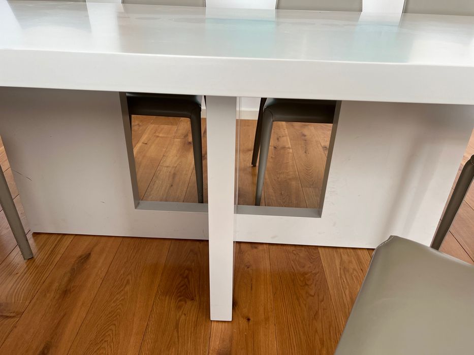 Mesa de sala jantar