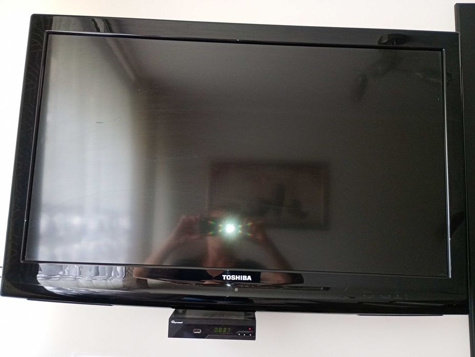 Telewizor TOSHIBA