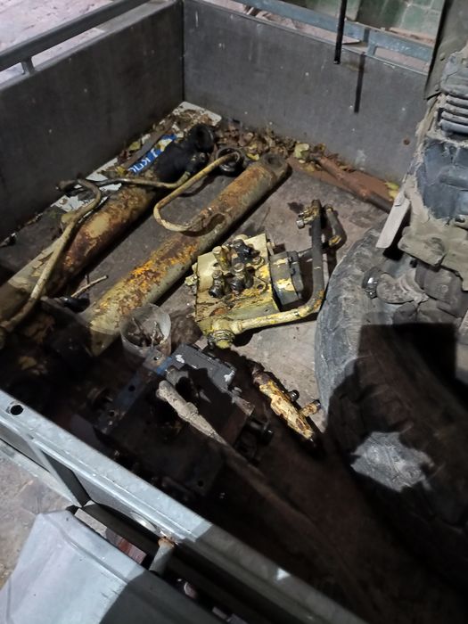 Двигун МТЗ 82 з екскаватора