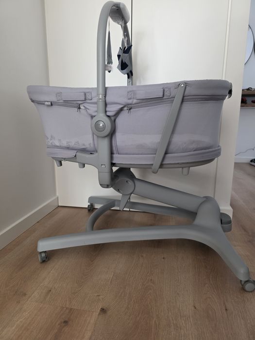 Chicco Baby Hug Pro (5 em 1) + colchão