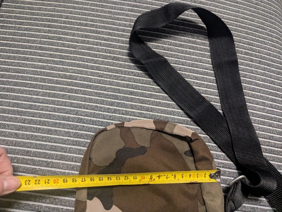 Męska saszetka moro EASTPAK materiałowa