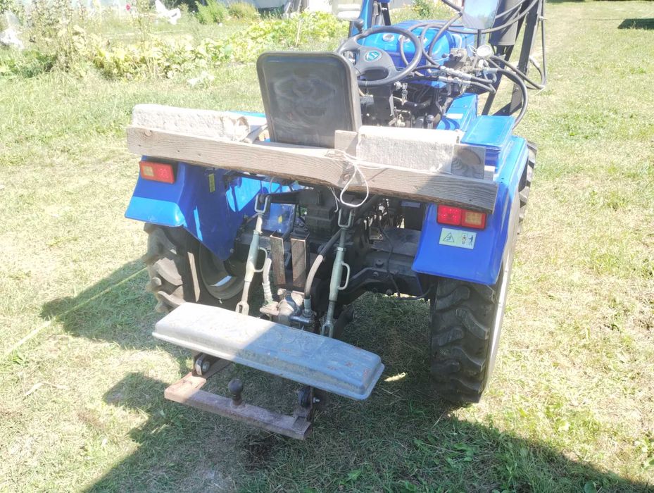 Продам трактор dw 240B ременний 24кс в ідеальному стані